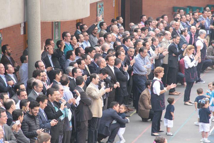 Ir a la Siguiente Foto