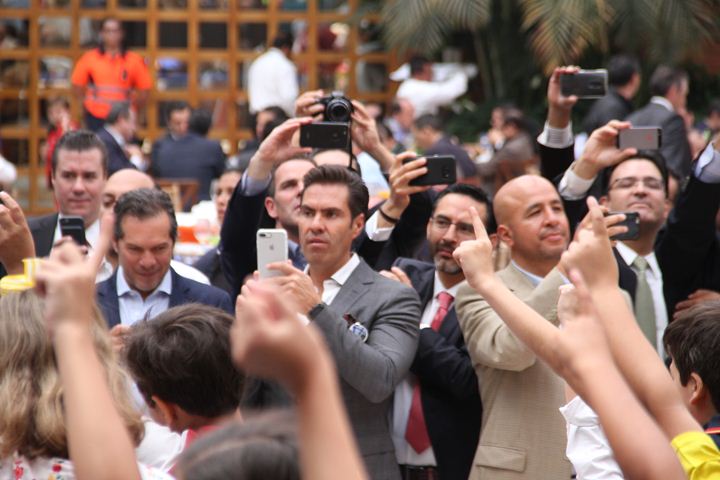 Ir a la Siguiente Foto