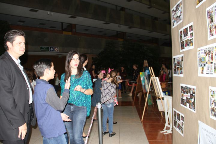 Ir a la Siguiente Foto