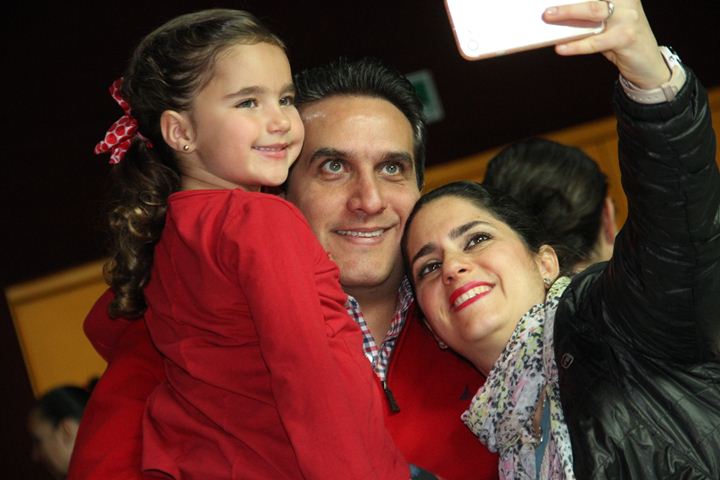 Ir a la Siguiente Foto