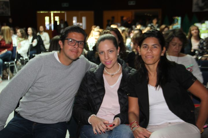 Ir a la Siguiente Foto
