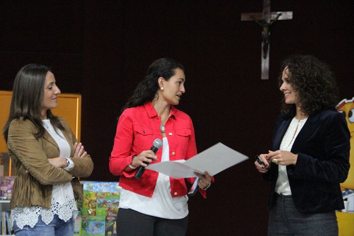 Ir a la Siguiente Foto