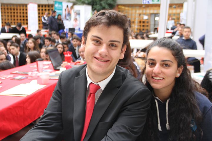 Ir a la Siguiente Foto
