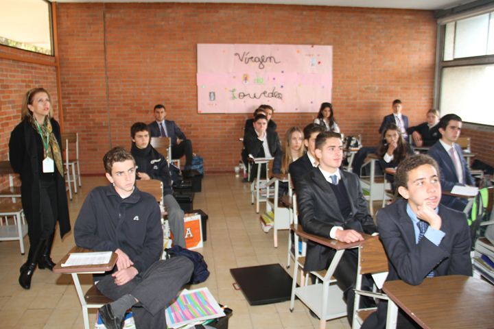 Ir a la Siguiente Foto