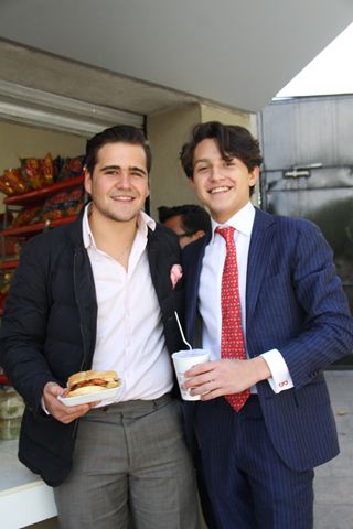 Ir a la Siguiente Foto