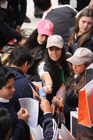 Ir a la Siguiente Foto