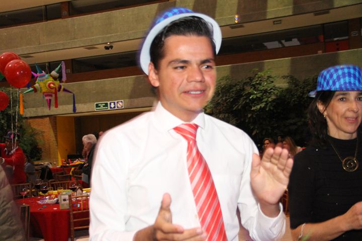 Ir a la Siguiente Foto