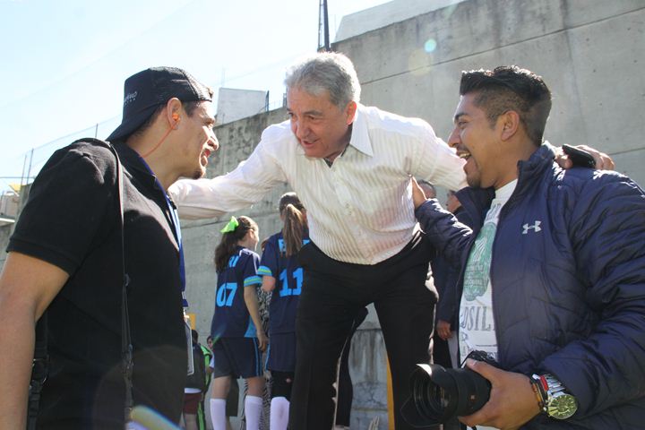 Ir a la Siguiente Foto