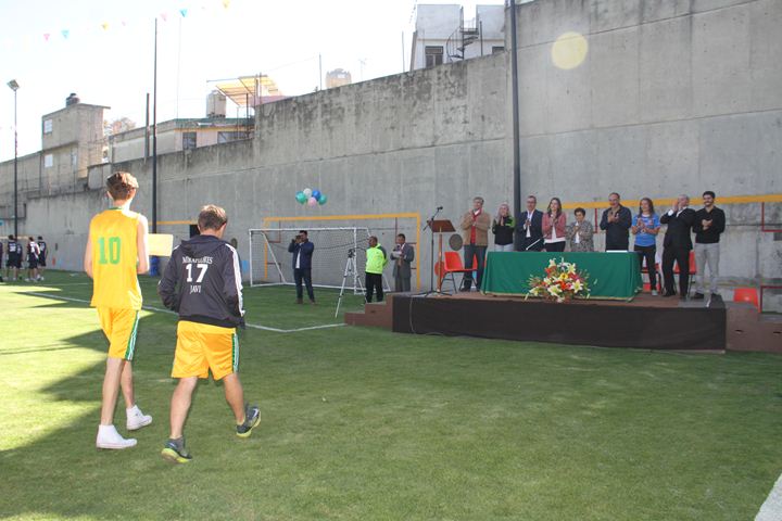 Ir a la Siguiente Foto