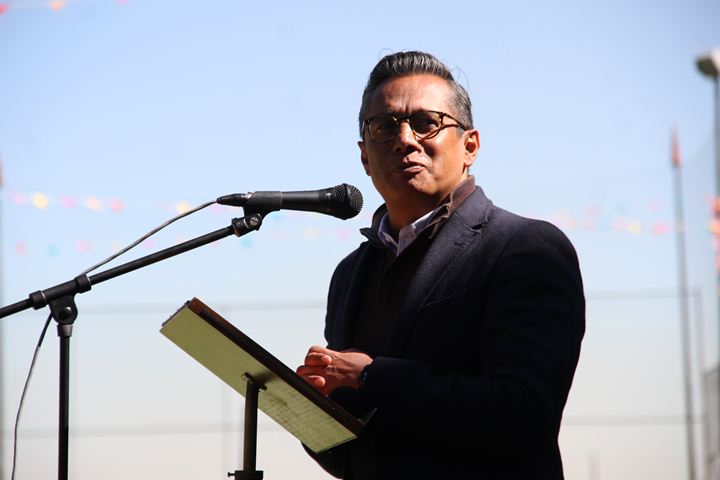 Ir a la Siguiente Foto