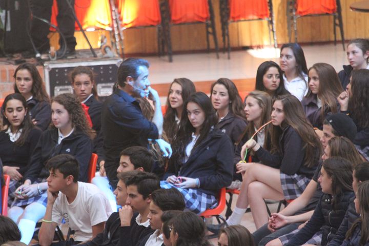 Ir a la Siguiente Foto