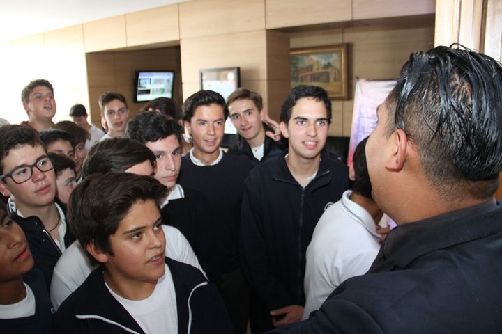 Ir a la Siguiente Foto