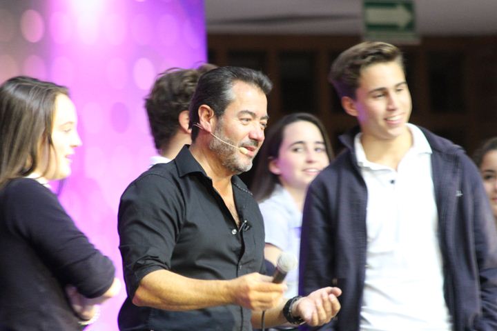 Ir a la Siguiente Foto