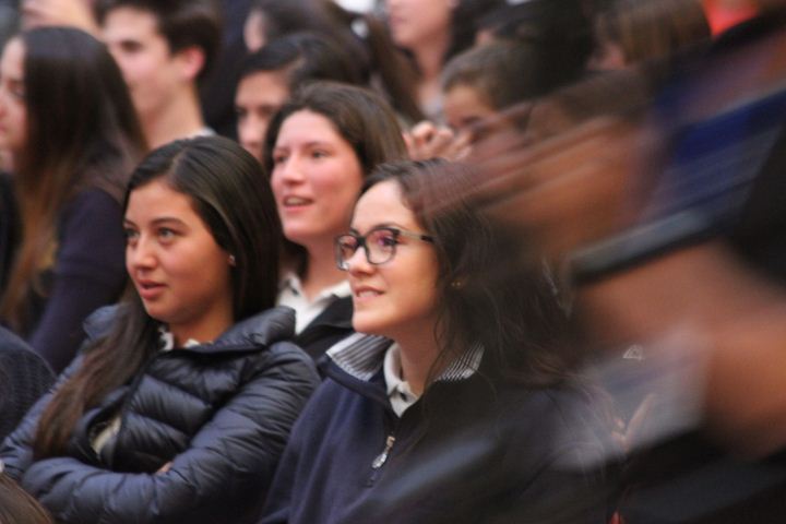 Ir a la Siguiente Foto