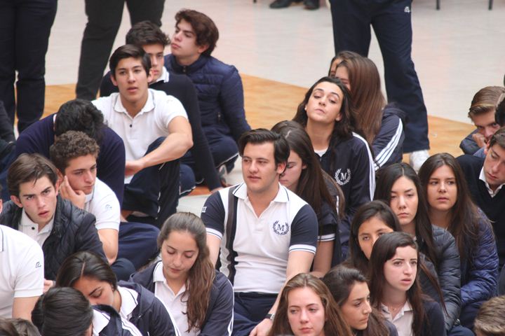 Ir a la Siguiente Foto