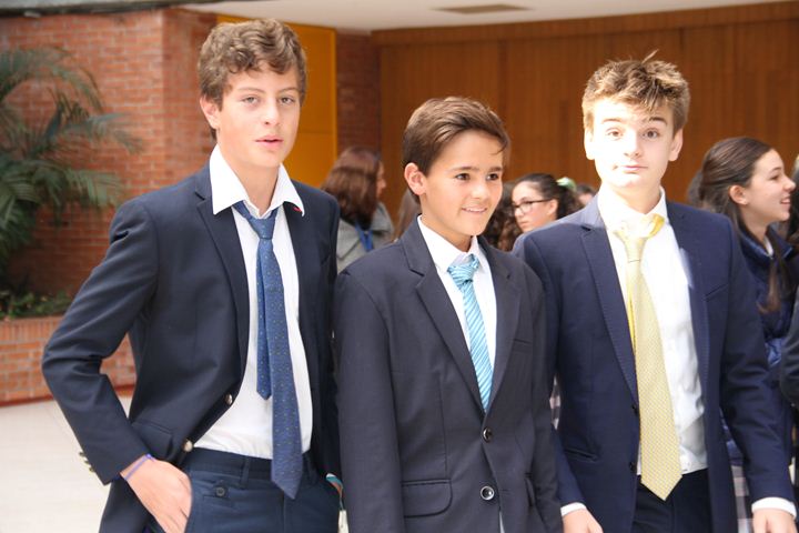 Ir a la Siguiente Foto