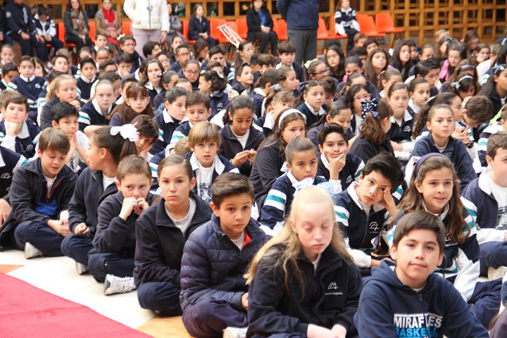Ir a la Siguiente Foto