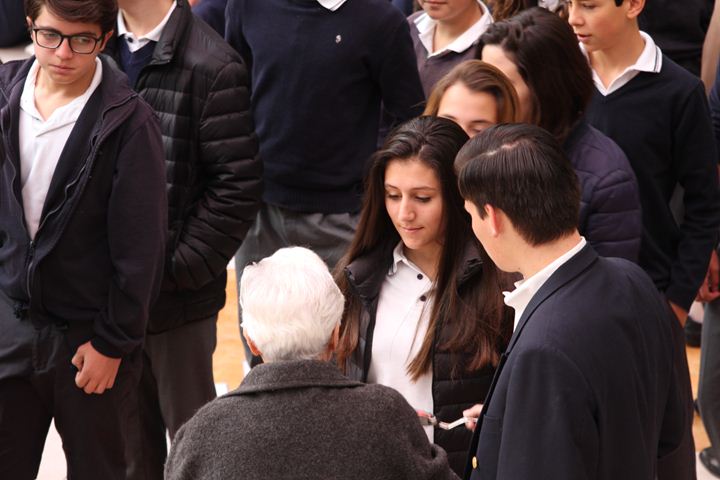 Ir a la Siguiente Foto
