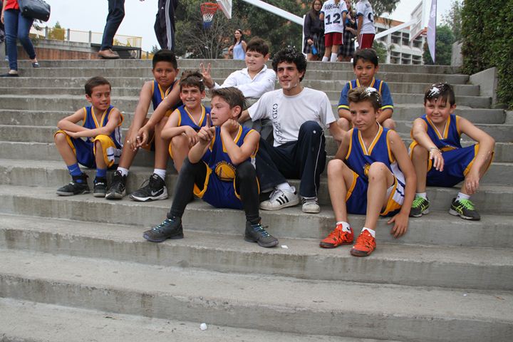 Ir a la Siguiente Foto