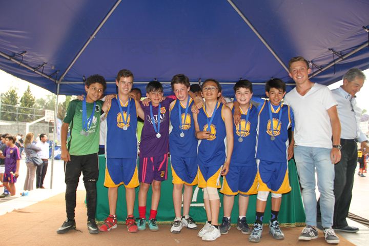 Ir a la Siguiente Foto