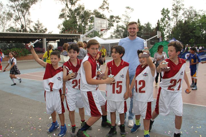 Ir a la Siguiente Foto