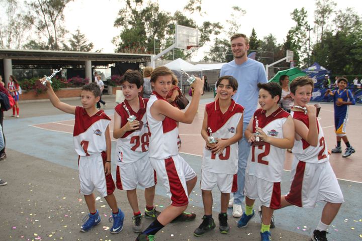 Ir a la Siguiente Foto