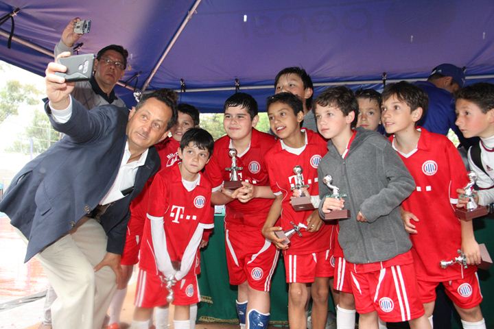 Ir a la Siguiente Foto