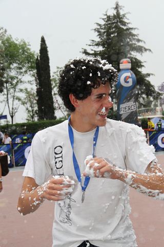 Ir a la Siguiente Foto