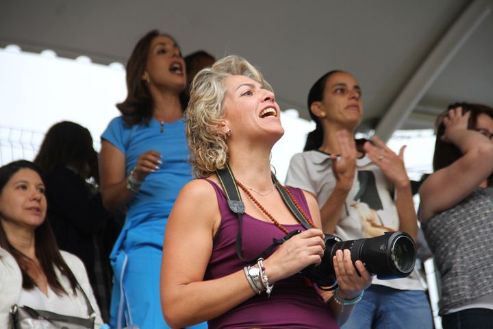 Ir a la Siguiente Foto