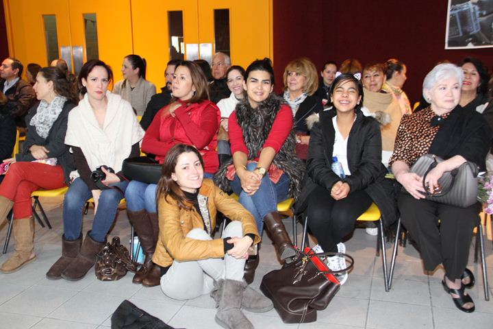 Ir a la Siguiente Foto