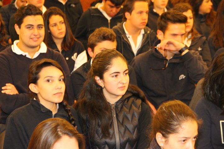 Ir a la Siguiente Foto