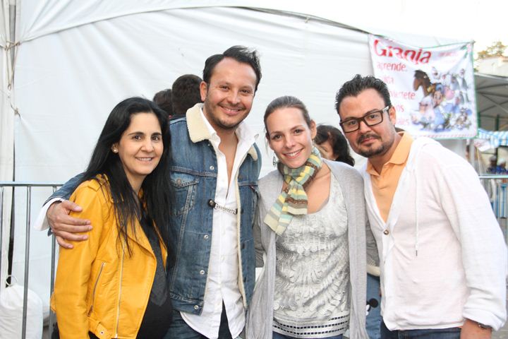 Ir a la Siguiente Foto