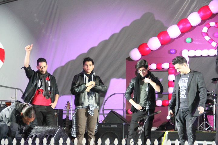 Ir a la Siguiente Foto