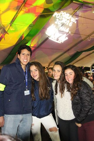 Ir a la Siguiente Foto