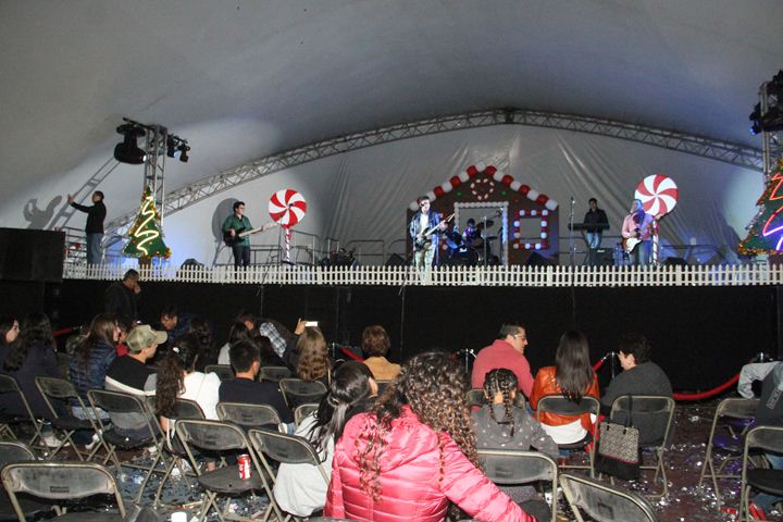 Ir a la Siguiente Foto