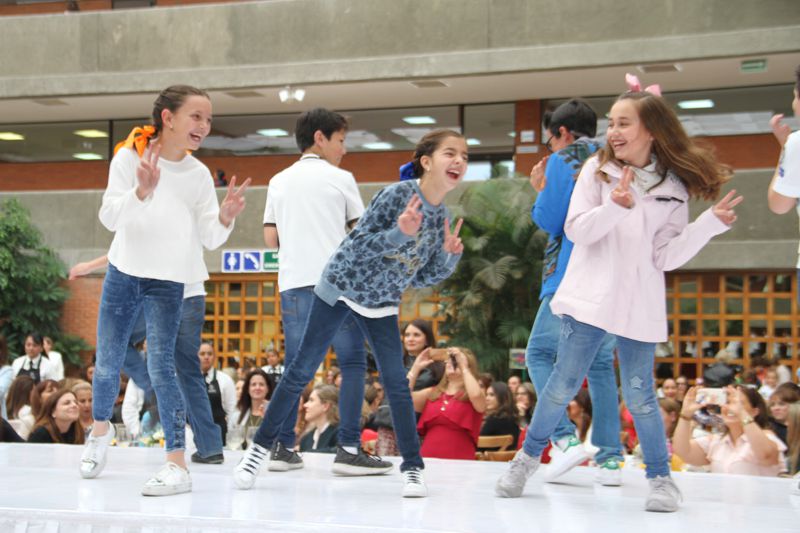 Ir a la Siguiente Foto