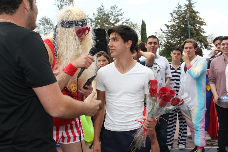 Ir a la Siguiente Foto