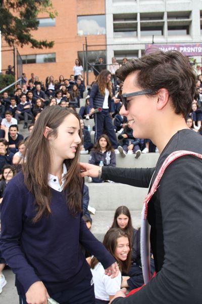 Ir a la Siguiente Foto