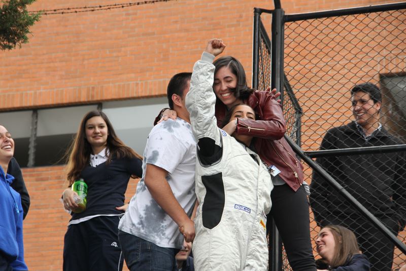 Ir a la Siguiente Foto