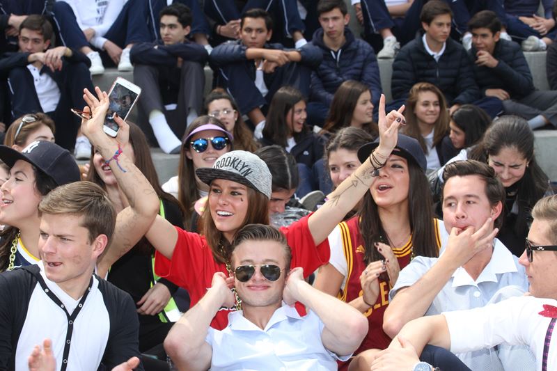 Ir a la Siguiente Foto