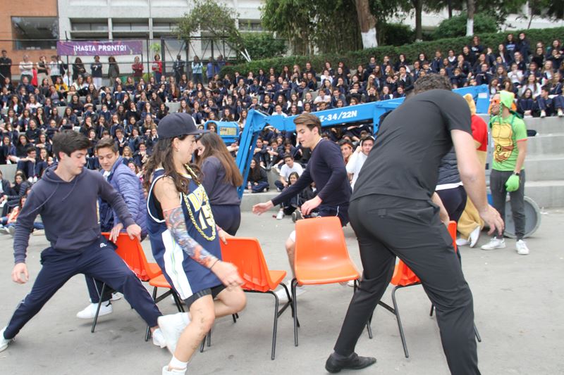 Ir a la Siguiente Foto