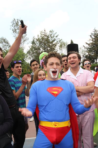 Ir a la Siguiente Foto