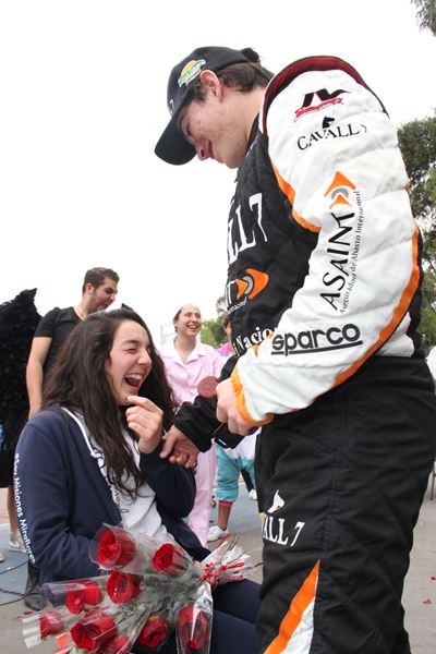 Ir a la Siguiente Foto