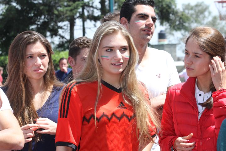 Ir a la Siguiente Foto