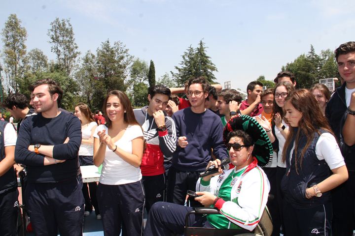 Ir a la Siguiente Foto