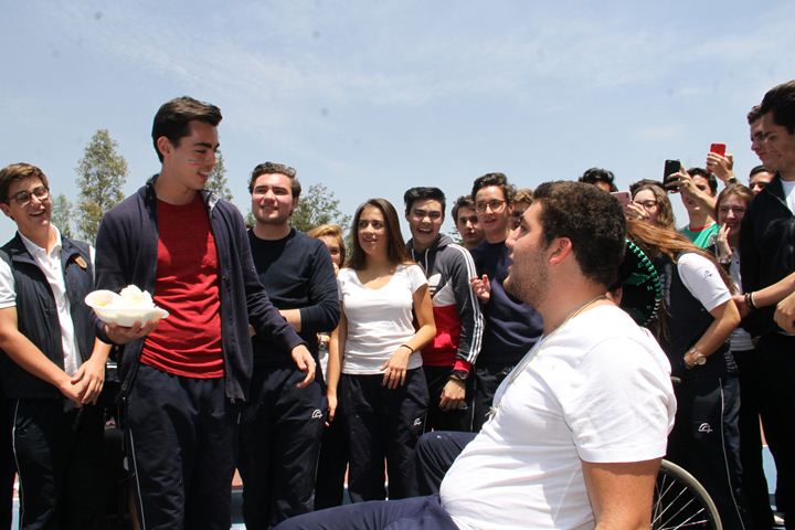 Ir a la Siguiente Foto