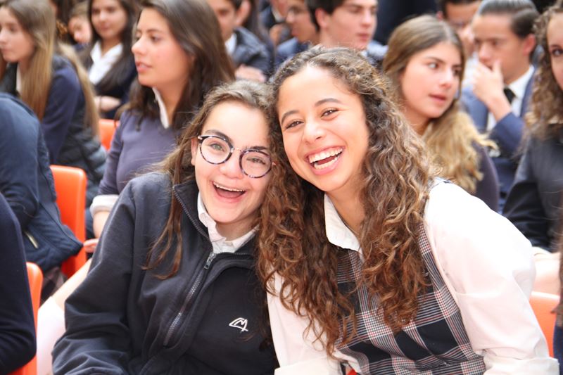 Ir a la Siguiente Foto