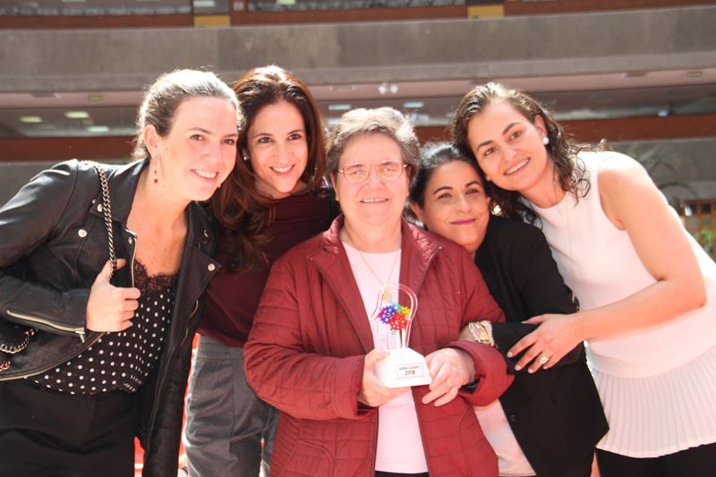 Ir a la Siguiente Foto