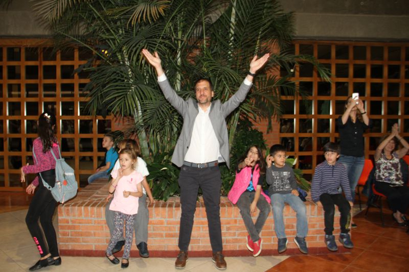 Ir a la Siguiente Foto