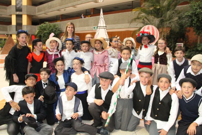 Ir a la Siguiente Foto